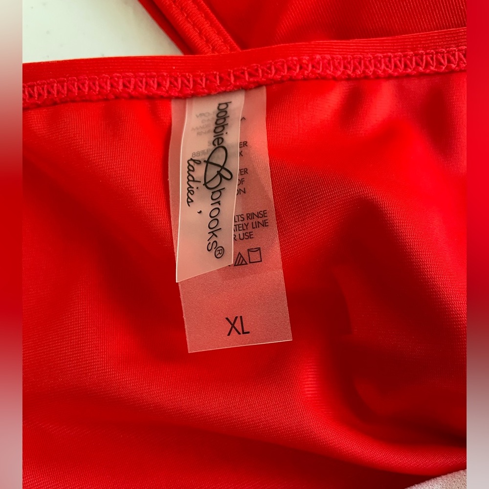 NWT Bobbie Brooks Bikini, XL